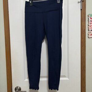 Crown and Ivy Navy Scalloped Leggings